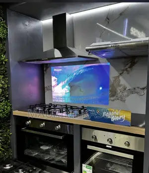 Hisense Built in Hood 90 Cm Pyramid Chimney