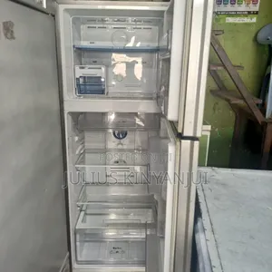 Two Doors Top Freezer Samsung Fridge