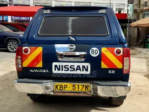 Nissan Navara 2.5 dCi 2011 Blue