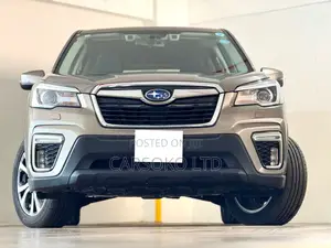Subaru Forester Premium AWD 2019 Gray