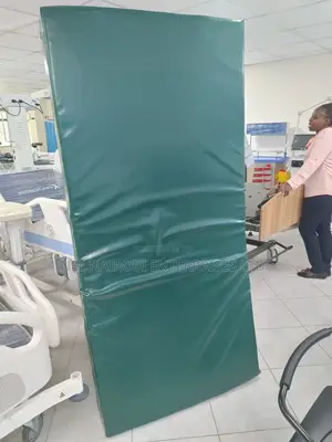Non-Segmented Hospital Mattress