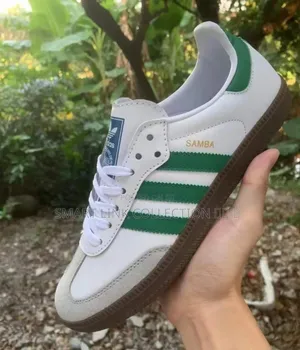 *Adidas Samba New Look *
