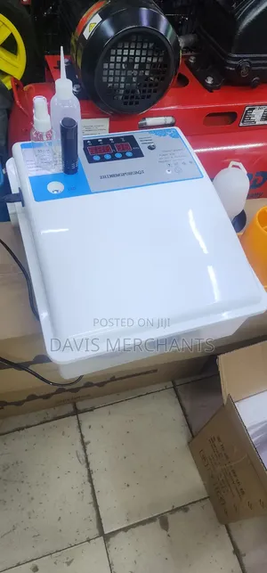 36 Eggs Incubator With Accessories
