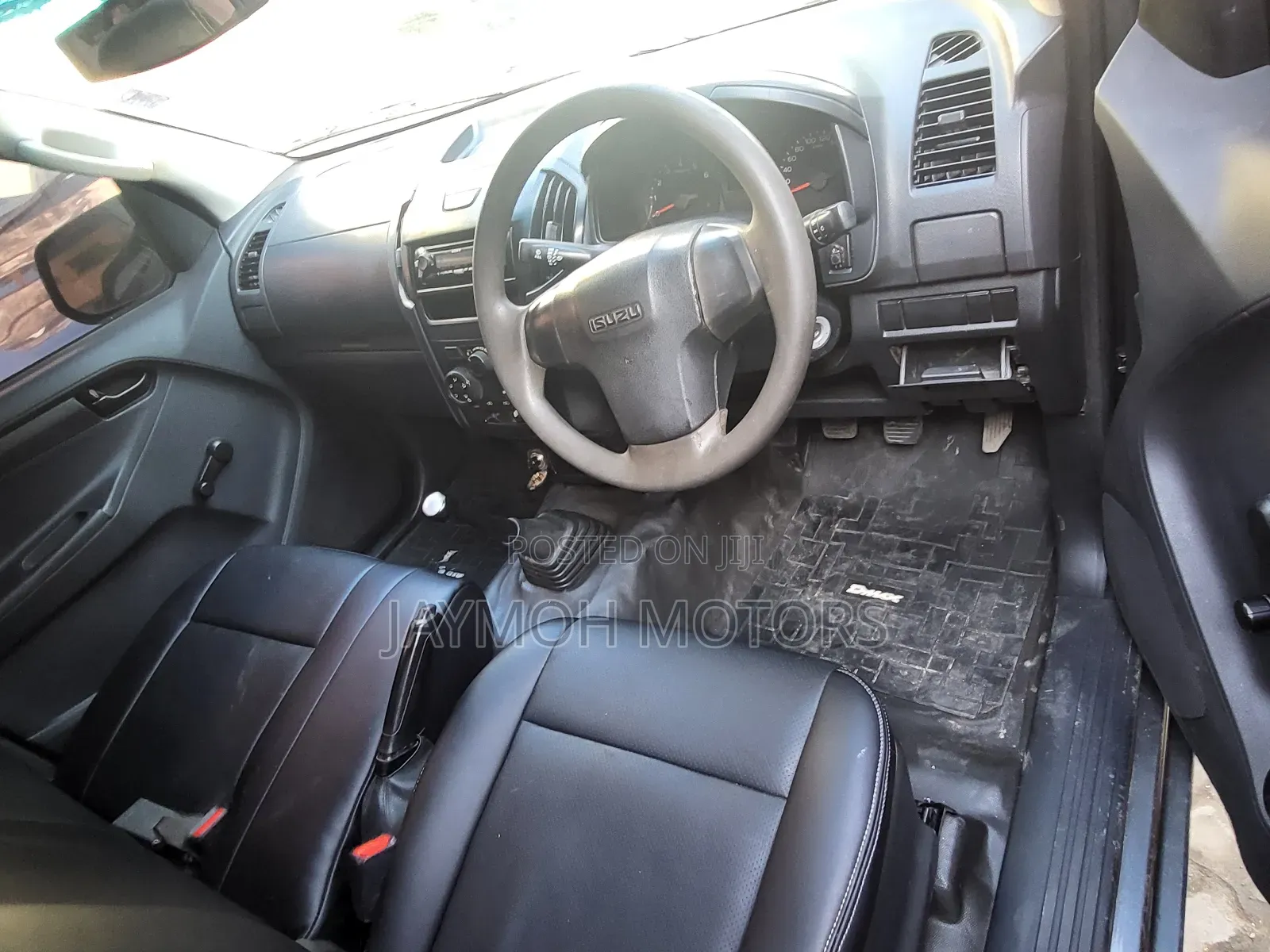 Isuzu D-MAX 2017 Gray
