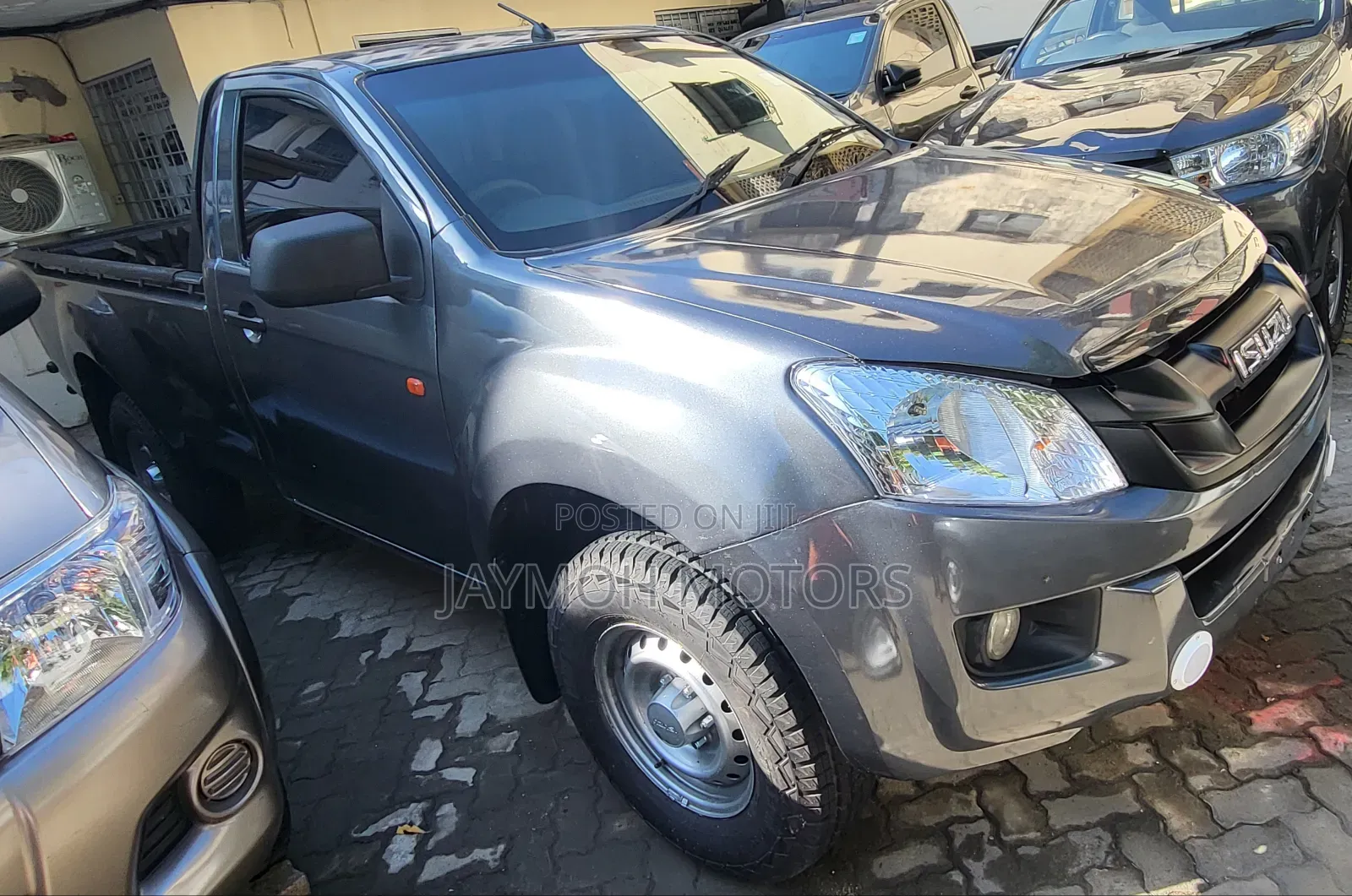 Isuzu D-MAX 2017 Gray