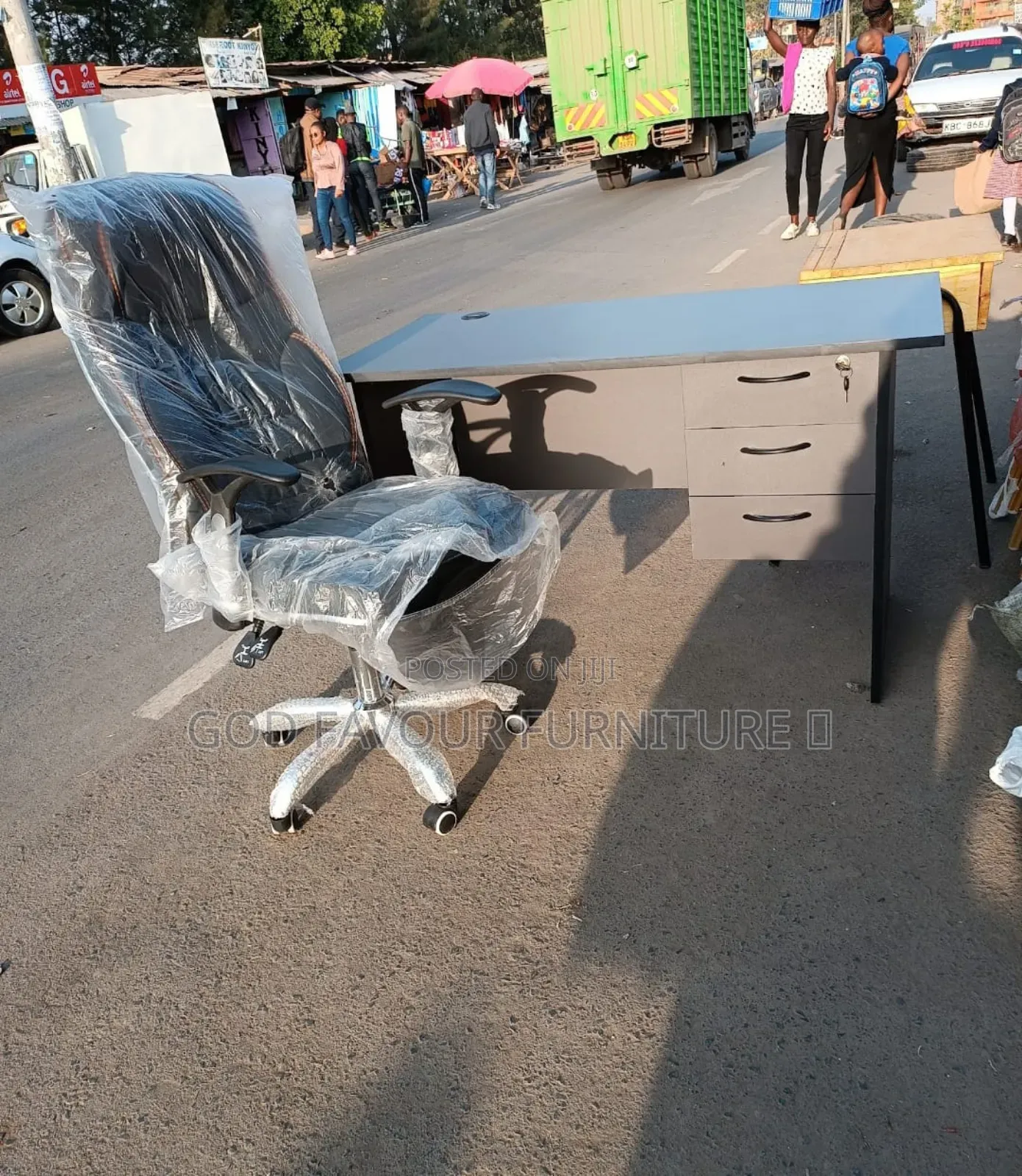 Unique Design 1 Meter Office Table With Leather Chair Tf3k