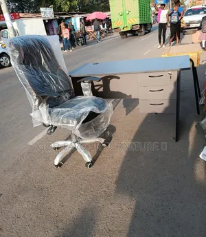 Unique Design 1 Meter Office Table With Leather Chair Tf3k