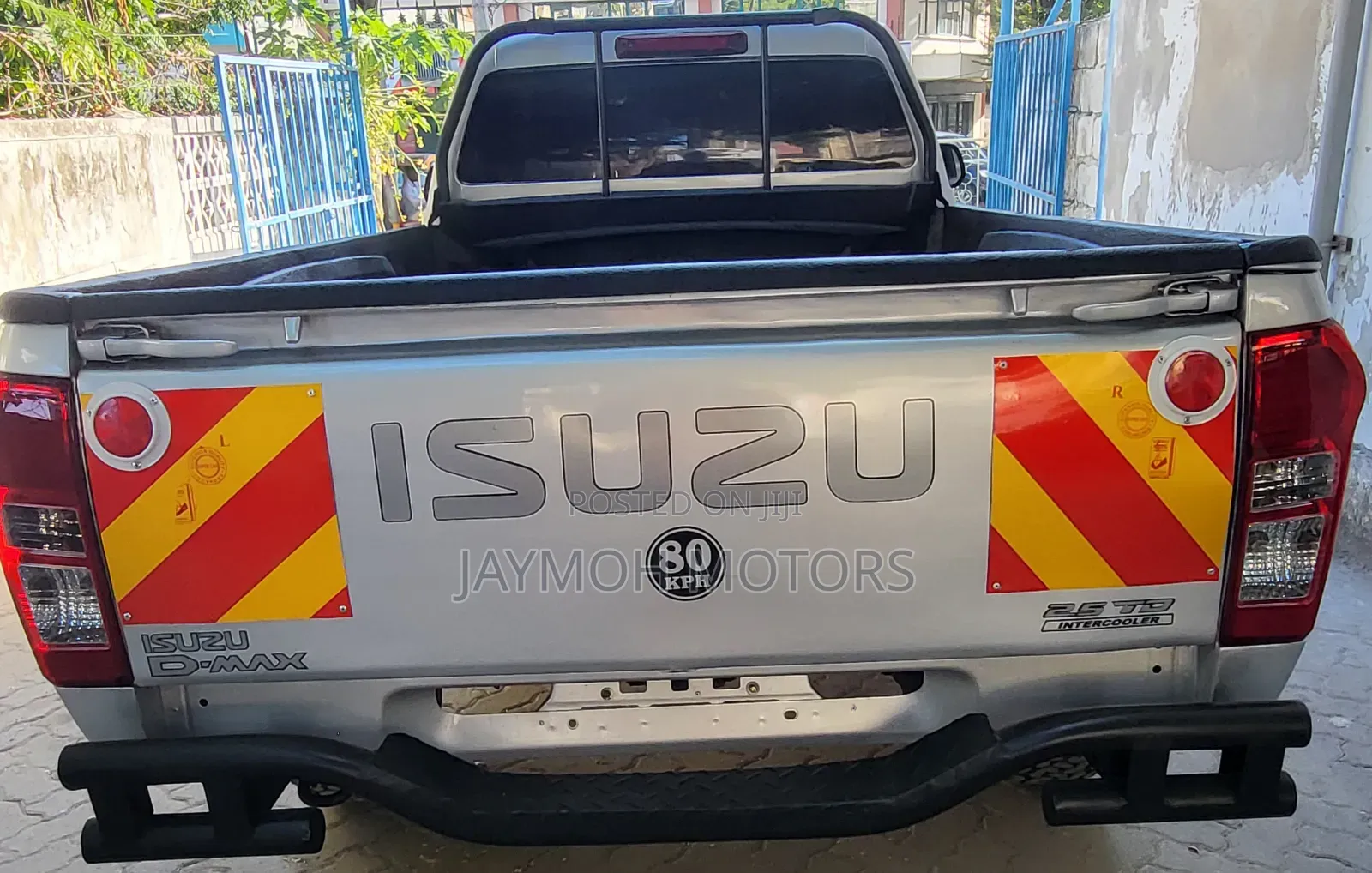 Isuzu D-MAX 2022 Silver