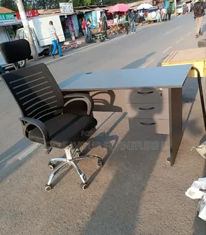 1 Meter Office Table With Black Headrest Chair Yv4fa