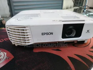 Epson Eb-x49 Projector