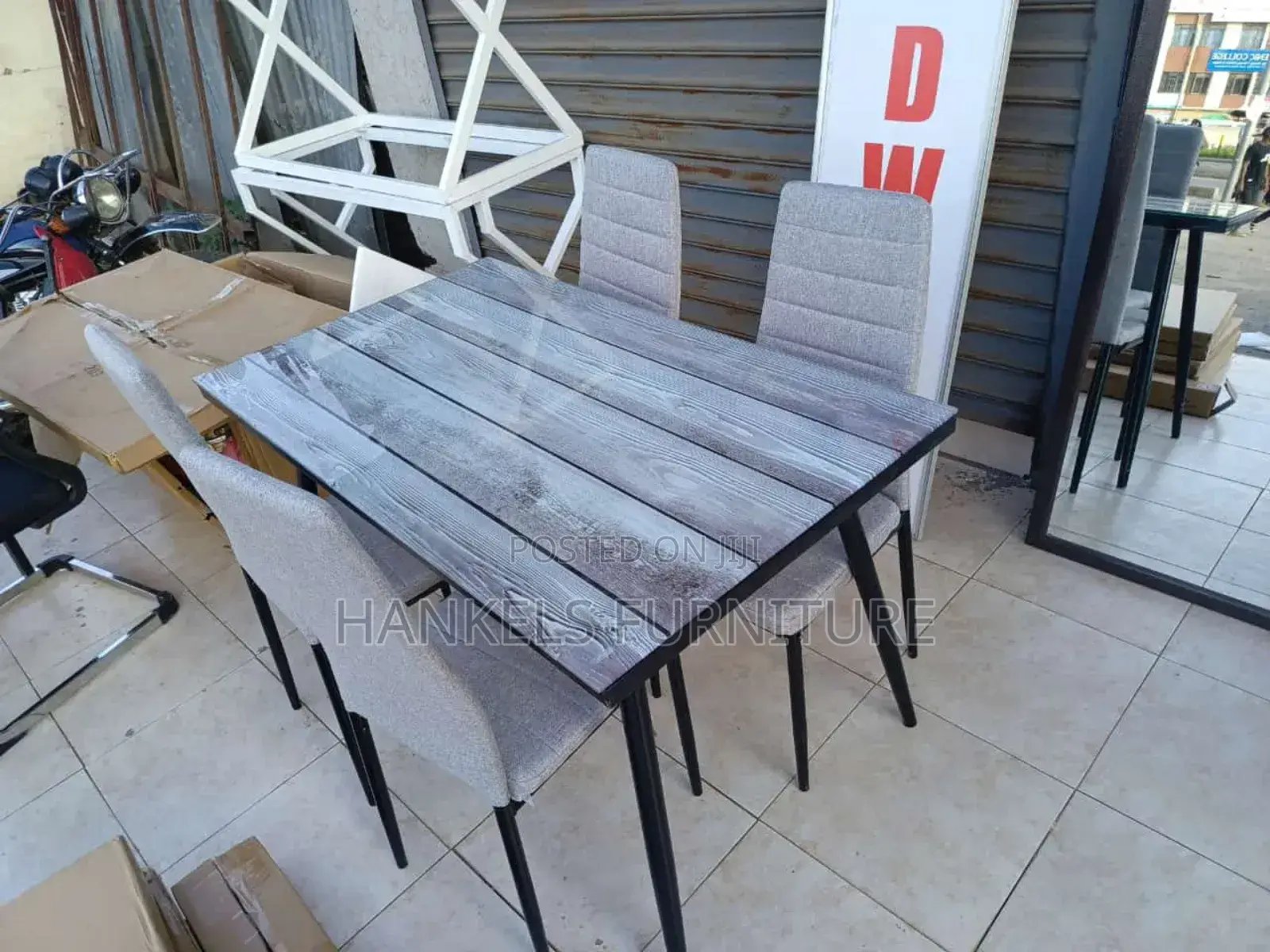 Modern 4 Seater Dining Table