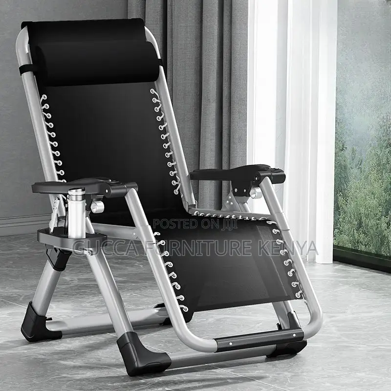 Home Chairs:Scratch-Durable Silver Cushioned Fold Away Chair