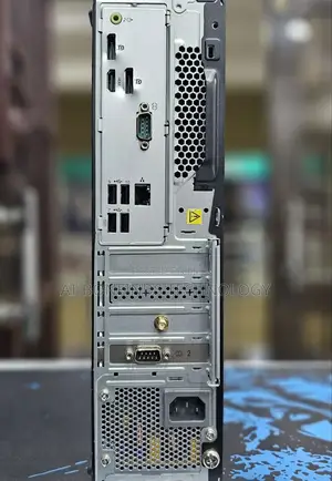 Desktop Computer Lenovo ThinkCentre M715 16GB AMD Ryzen 5 SSD 256GB