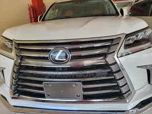 Lexus LX 2017 White