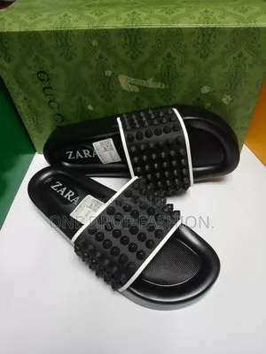 Zara Slides