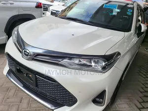Toyota Corolla Fielder 2018 White