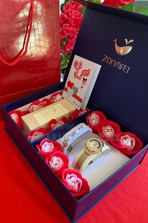 Hot Valentine's Ladies Gift Set With Floral Perfume