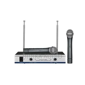 Max Wireless Professional Microphone Plus Receiver DH-744