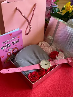 Ladie's Valentine's Gift Set With Pink Watch