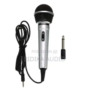 3.5mm + 6.35mm Stage Wired Microphone Karaoke Handheld