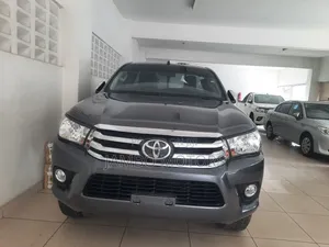 Toyota Hilux 2018 Gray