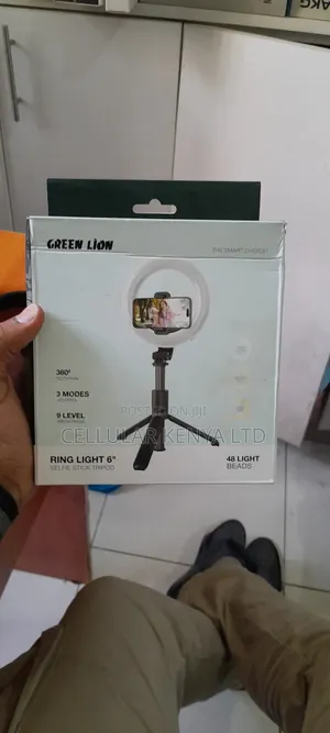 Green Lion Ring Light 6′′ Selfie Stick
