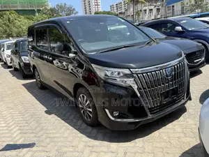Toyota Esquire 1.8 FWD Hybrid (7 seater) 2018 Black