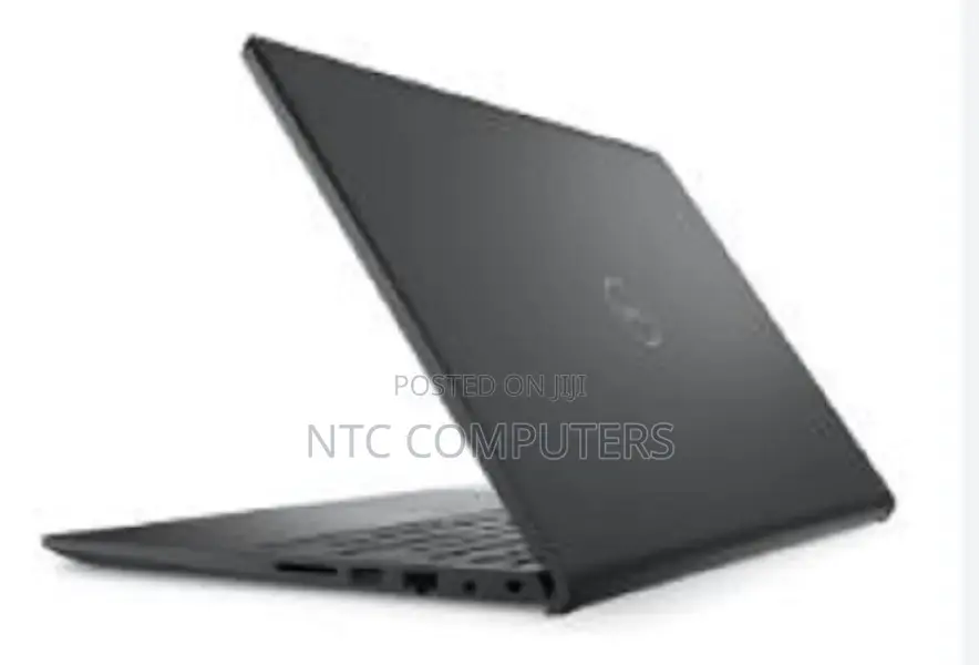 New Laptop Dell Vostro 3520 8GB Intel Core I7 SSD 512GB