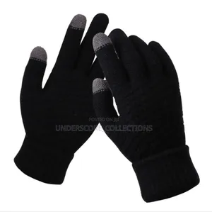 Black Unisex Winter Gloves