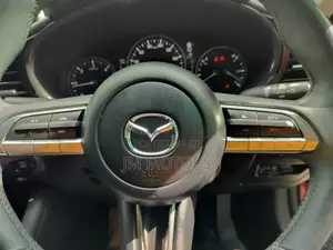 Mazda 3 2018 Red