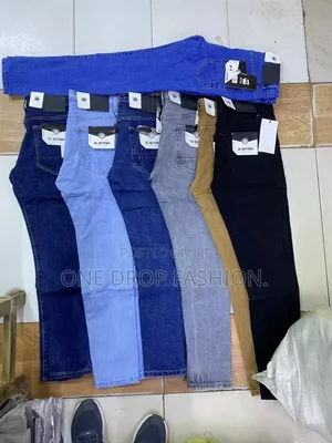 Plain Jeans
