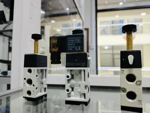 5 Way 2 Position MINDMAN Solenoid Valve 4v210-08 Dc24v Ac220