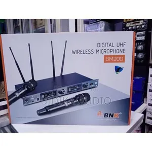 BNK BM200 Digital UHF Wireless Microphones 2 Microphones