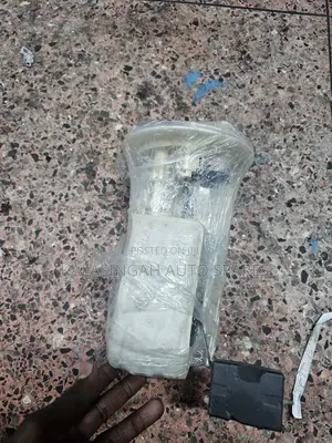 Fuel Pump Ractis Belta.