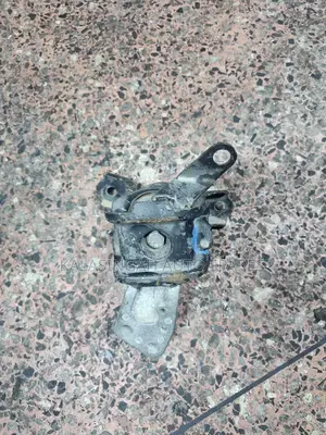 Engine  Mounting For Toyota Axio 141