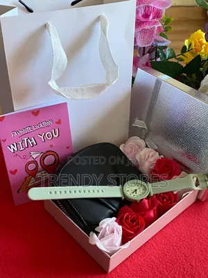 Green Ladie's Watch Valentine's Gift Set