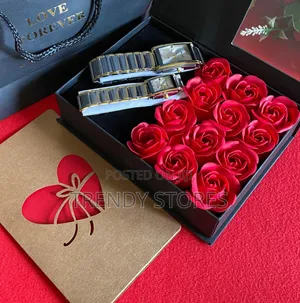 Couples Valentine's Gift Set With Red Roses