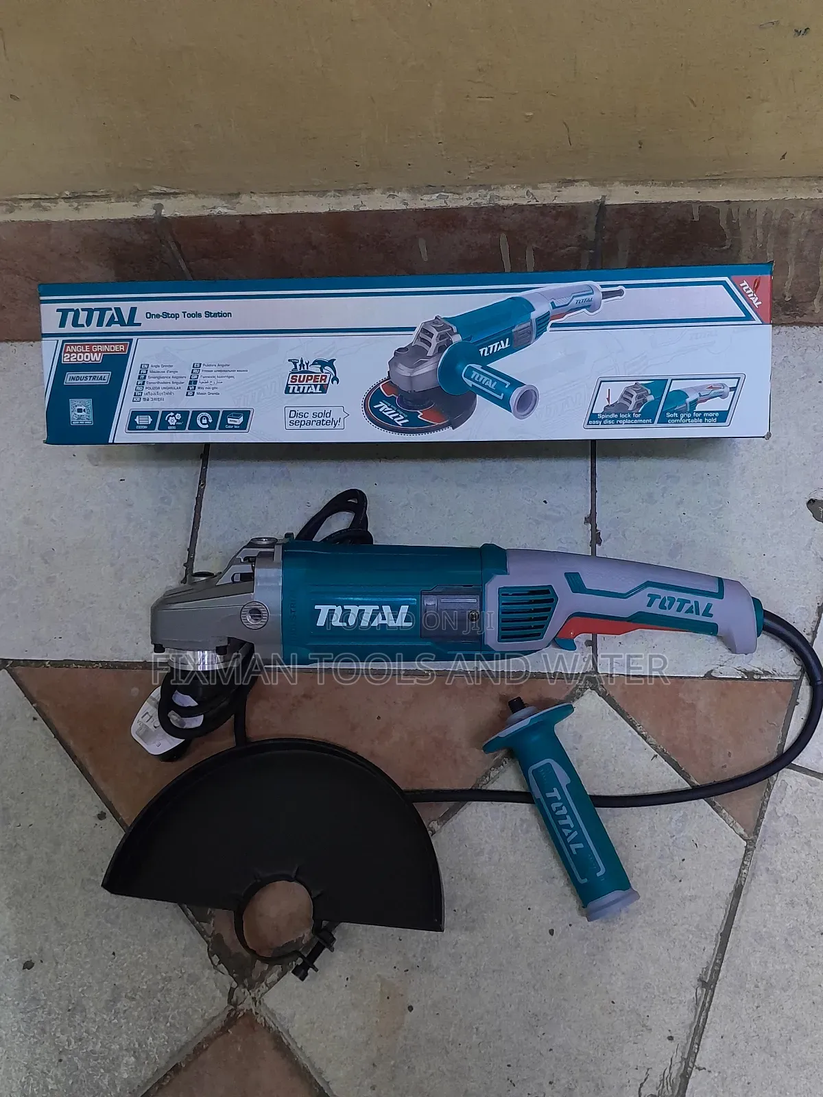 Tough Total Angle Grinder 2200W 9" Disc