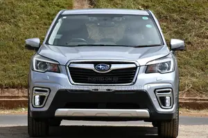 Subaru Forester 2018 Silver