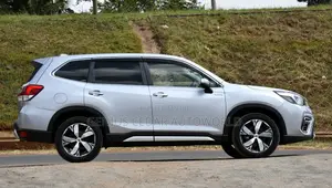 Subaru Forester 2018 Silver