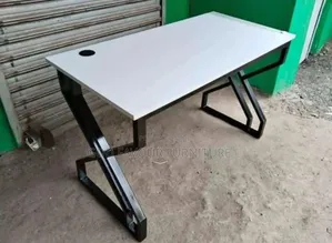 Quality White Black 1.2m Office Desk Kj7y