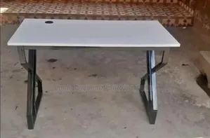 Beautiful Office Table Desk 1.2m Vc4qk