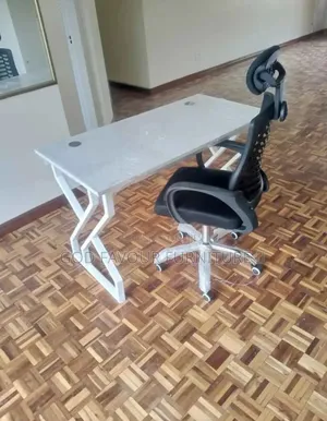 1.2m White Office Table Desk With Headrest Chair Yg4w
