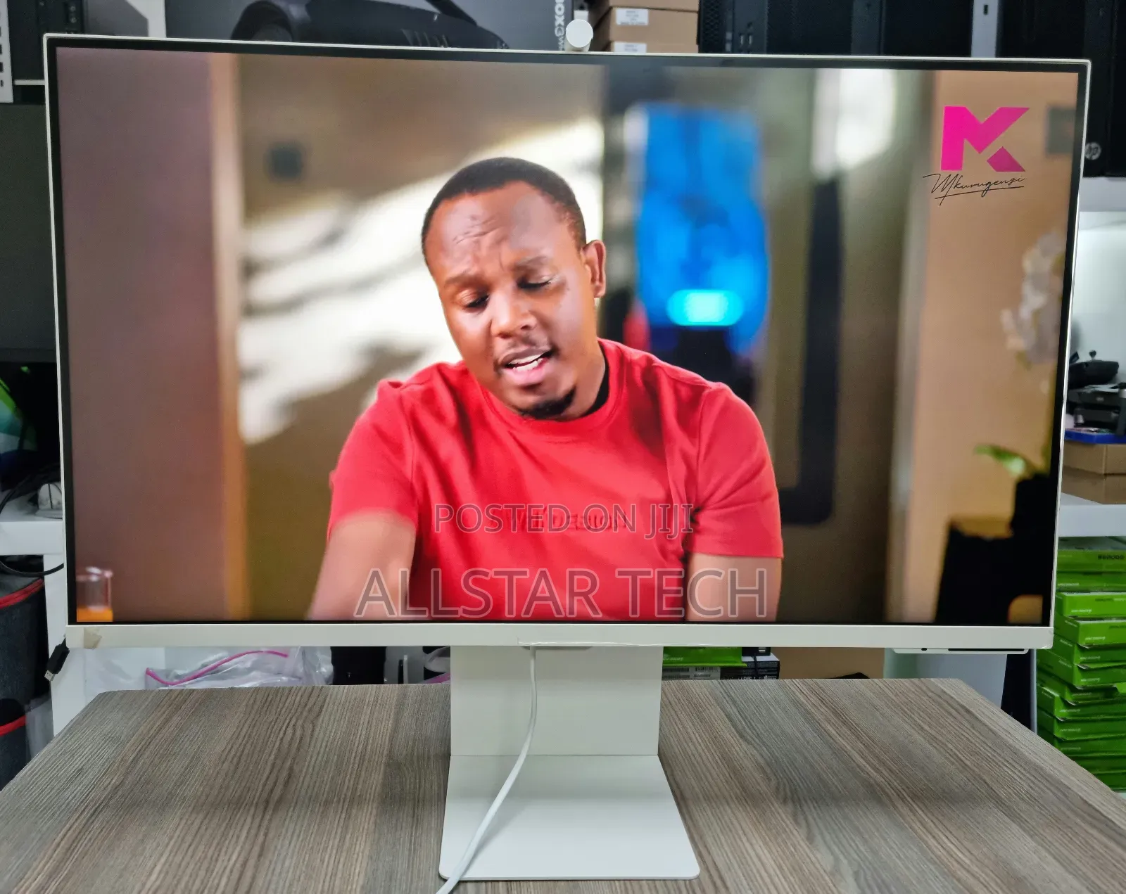 Samsung 32" M8 HDR Smart Monitor
