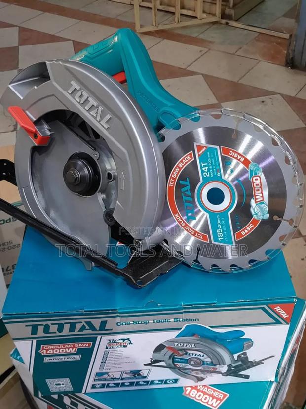 Total Circular Saw 1400W Plus 1pc Cutting Blade 7' - main view