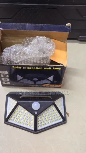 Bk-100 Solar Interaction Wall Lamp 1W