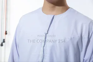 White Khanzu Round Neck Thobes Kaftan Men Clothing Islamic
