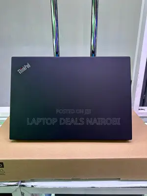 Laptop Lenovo Thinkpad T490s 8GB Intel Core I7 SSD 256GB