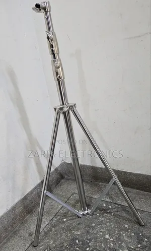 Heavy Duty Silver Stand For Lights And Softbox
