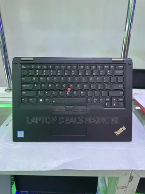 Laptop Lenovo ThinkPad Yoga 370 8GB Intel Core I5 SSD 256GB